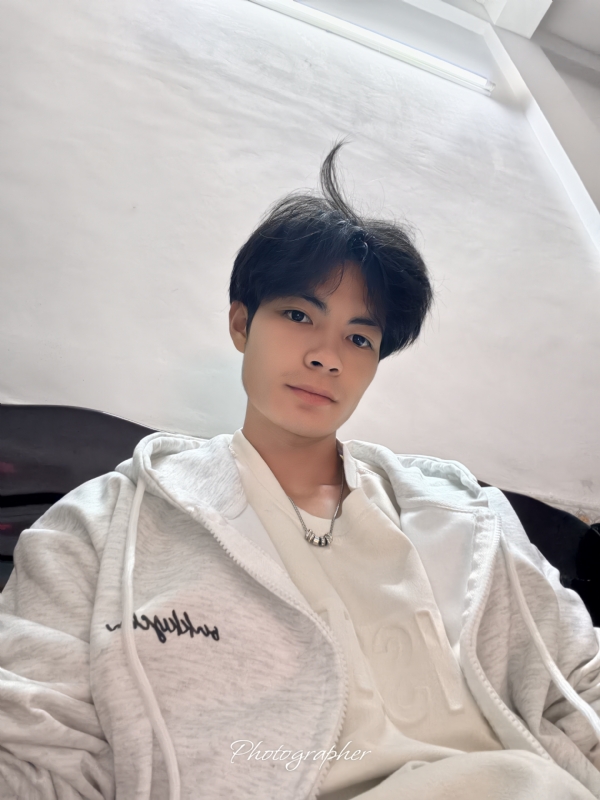 啊云的第一张照片--汕头闪婚服务中心